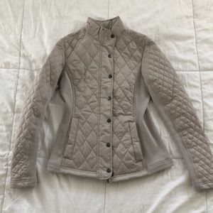Quilted lightweight puff jacket